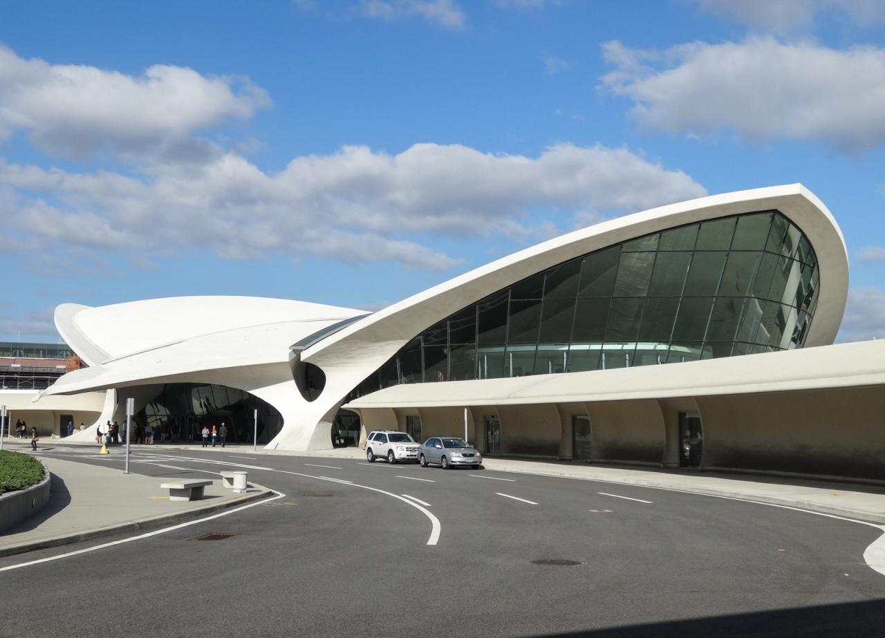 Spotlight: Eero Saarinen | ArchDaily Spotlight: Eero Saarinen | ArchDaily
