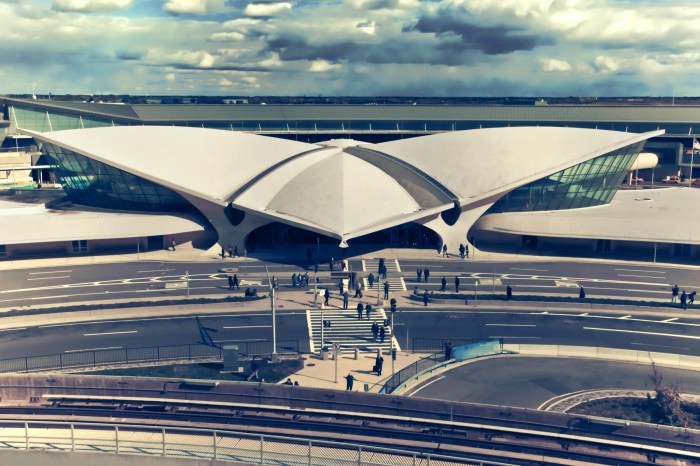 Eero Saarinen - Alchetron, The Free Social Encyclopedia Eero Saarinen - Alchetron, The Free Social Encyclopedia
